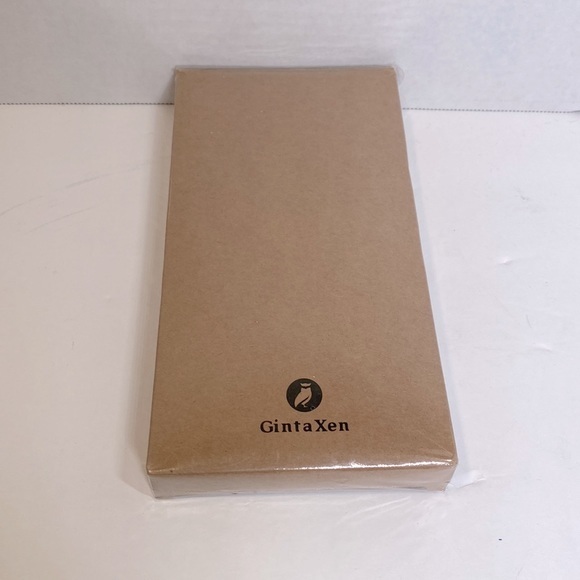 Large Capacity Card Wallet With RFID Blocking - Picture 10 of 14